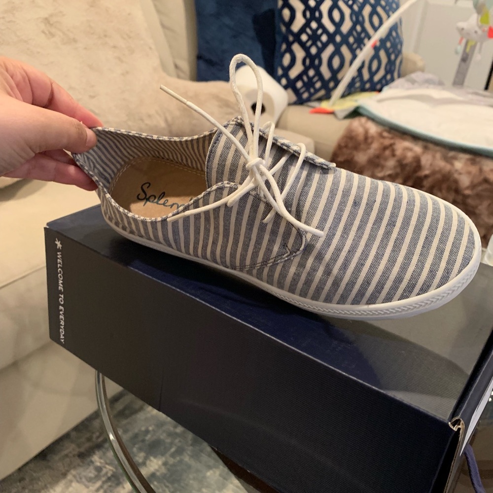 Splendid shoes